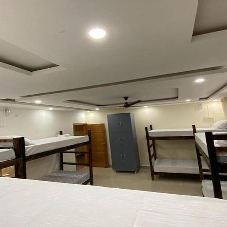 Madpackers Mcleodganj Hostel Dharamshala Luaran gambar