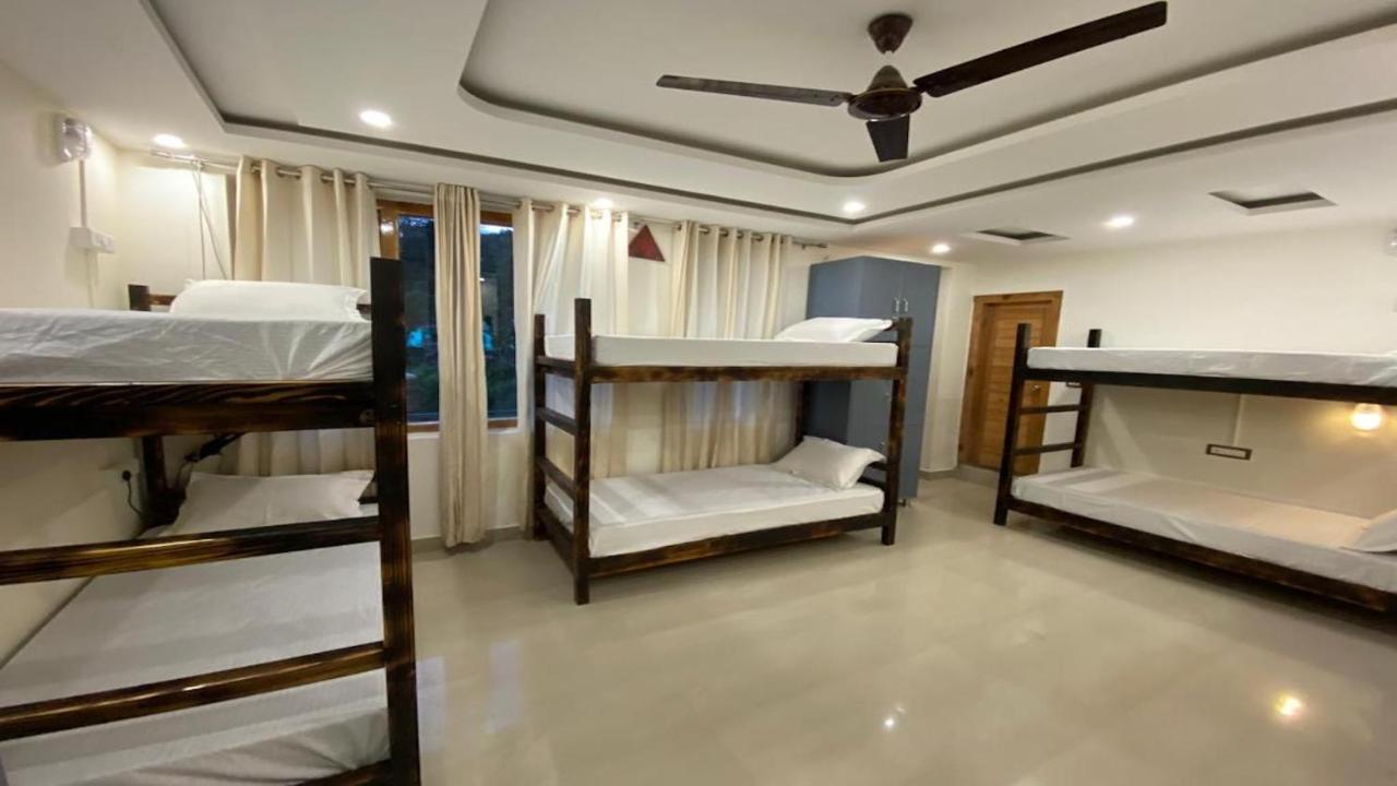 Madpackers Mcleodganj Hostel Dharamshala Luaran gambar